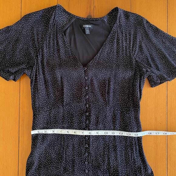 Express V-Neck Front Button Midi Dress Black White Spot Romantic Flutter Sleeve - Picture 11 of 12